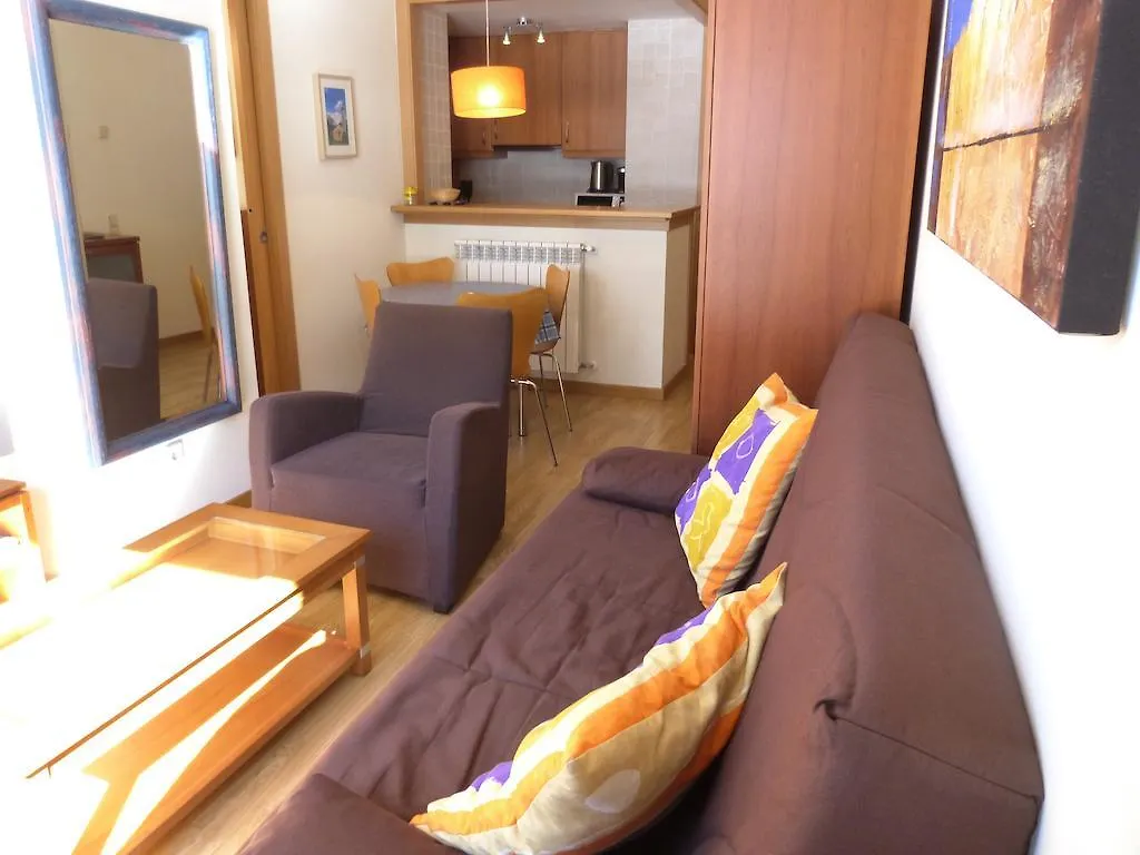 Sol Tarter - Vacances Pirinenca El Tarter Apartment